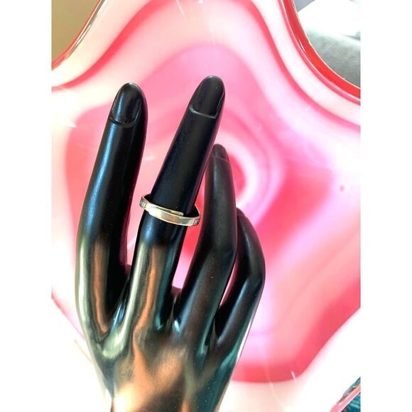 Vintage Victorian Pink Rose Cameo Signet ring, in Silver tone, Unmarked - Picture 3 of 3